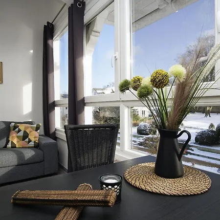 Im Zentrum Gelegene 2-raum-wohnung - Haus Rugier 03 Goehren (Ruegen)